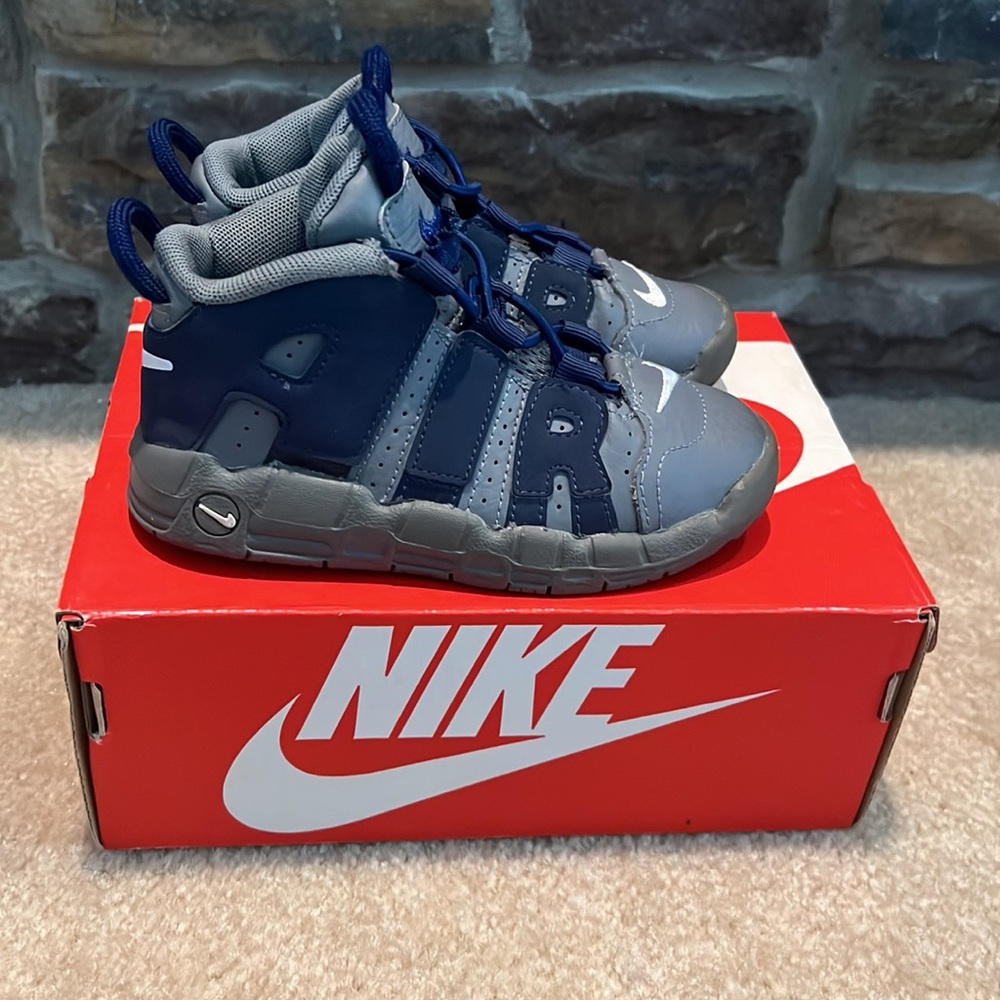 Nike AIR MORE UPTEMPO
